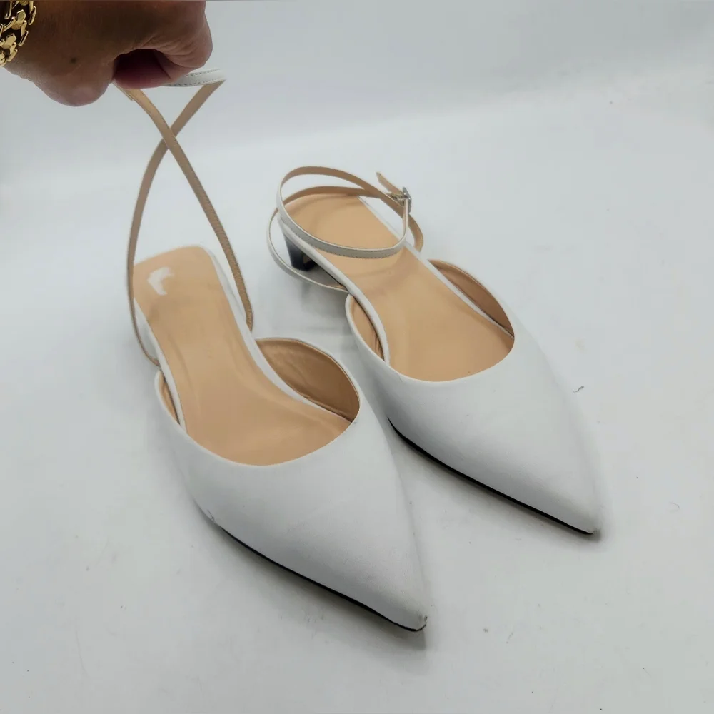 Club Monaco White Leather Pointed Toe Slingback Kitten Heels Size 37.5